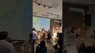 ONe Christ Community Family Church Service, The Brezee BSD #praiseandworship #glorytogod .