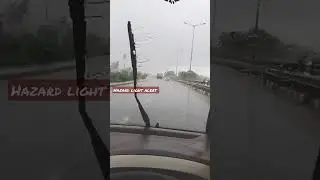 Using Hazard lights while driving in rain can be dangerous.. #Drivesafe #uttarpradesh