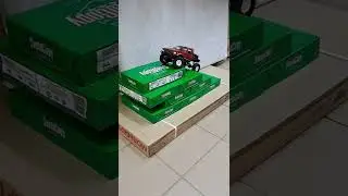 WLP c24 rc 1.16, покоряет горку из пачек бумаги)