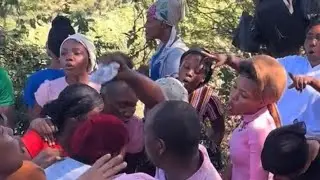 Ou renmen mwen maten ou renmen m a midi ou renmen m tout tan ( adorasyon tèt pati 🥁🎤)