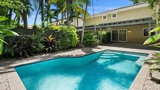 3143 Day Ave, Miami, FL Presented by KATHRIN REIN.