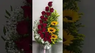 Flower arrangement      @nadias_decor_fruit_carving