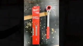 Milwaukee 3-in-1 Lineman&rsquo;s High Leverage Ratcheting Wrench 48-22-9213
