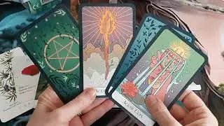 #tarotguideandseek- 8 Prompts & one gift!