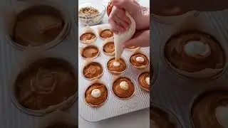 Gluten-Free Pumpkin Muffins with Creamy Filling & Streusel! 🎃🤤
