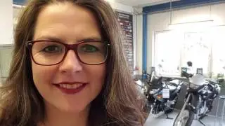 Trailer Bike Woman of the year 2015