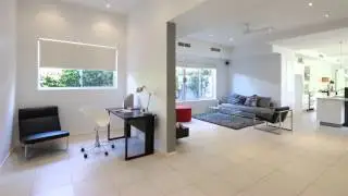 10 McConnell Street - Bulimba (4171) Queensland by Frank Lombard...