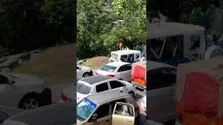 Traffic on Naran Road