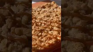 🍎 apple cheesecake bars 🍏 #falldessert #appledessert #apples #cheesecake #applecheesecake #applebars