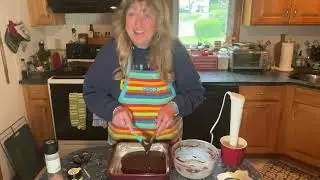 Easy high fiber and protein brownies!#momlife #baking #reallifehacks #cooking