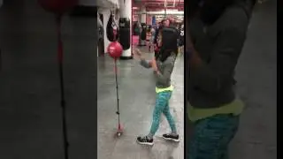 Eva boxing