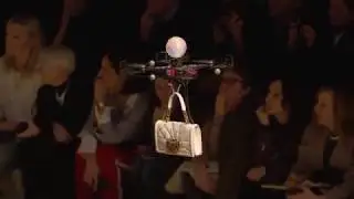 Удивительные дроны на показе коллекции Dolce&Gabbana Осень Зима 2018/19