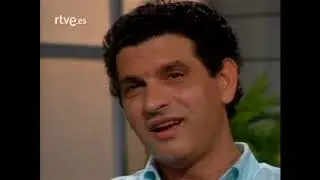 A PARÍS - CARLOS CANO ( Entrevista y actuación 1990)