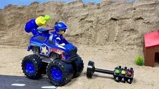 Police Pup Car Rescue! Farm Animals Escape &mdash; Chase Style Toy Adventure for Kids