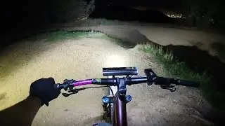 Valhalla trail MTB descenso de noche 🚵🏽