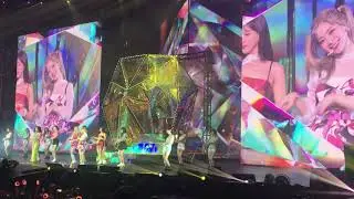Twice - Likey (TwiceLights in Manila 29-Jun-2019)