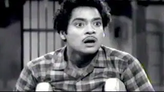 Jagdeep, Sulochana Chatterjee, Sudhir Kumar - Laadla, Scene 8/15