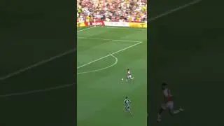 Classy Gabriel Jesus finish vs Manchester United