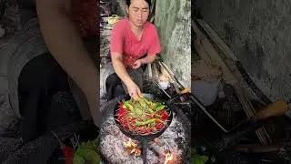 Husband, you are the one I love the most. You have worked hard, so I will make you a delicious meal