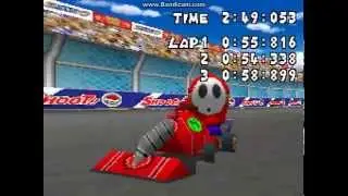 MKDS: Playing as a Red Shy Guy