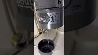 установка измельчителя отходов Badger 5 insinkerator
