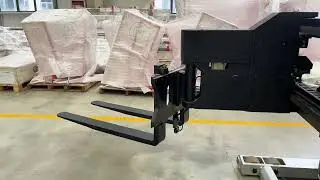 Three-way forklift operation video tutorial.