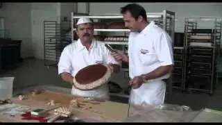 Schaugebäckherstellung bei der Bäckerei Traublinger