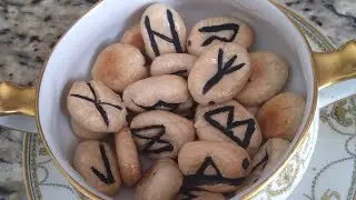Aries: Runes & Tarot