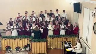 Молодіжний хор «Ось Він, твій Цар»