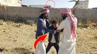 حكمة هذا الصغير انهت اقتتال اخوه لهذا السبب😱