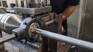 Long Screw threading by Lathe; two different method