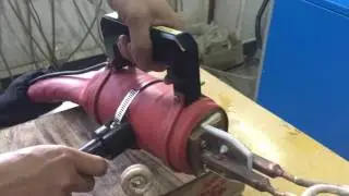 Condenser Copper Pipe Handheld Induction Brazing Machine Operation Video (JLS-10KW)