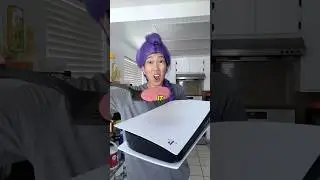 RUMI COOKS WITH A PS5