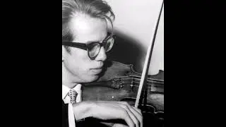 Gidon Kremer plays Telemann's Fantasy No.7 for solo violin