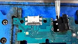 How to fix earphone jack loose problem || Mobile headphone jack problem || Headphone jack repair
