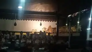 PAGELARAN WAYANG KULIT BERSAMA 3 DALANG TULUNGAGUNG DI PENDOPO KB TULUNGAGUNG 