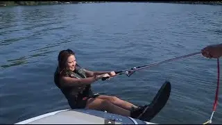 Lori S. learned how to air chair / hydrofoil for the first time! | MicBergsma
