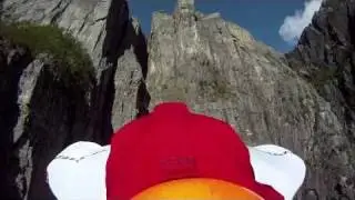Prekestolen basejump wingsuit