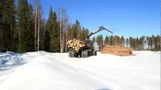 Komatsu 890.3 forwarder