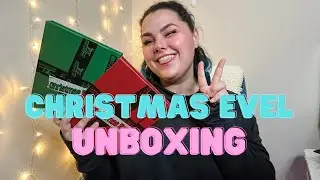STARTING A NEW KPOP COLLECTION | STRAY KIDS CHRISTMAS EVEL UNBOXING & FIRST IMPRESSIONS