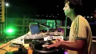 YouTube          DJ GRUFF  bioshi   sawerio  identit&agrave; virali festival   IESClothing