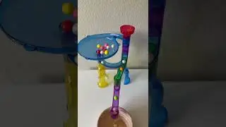Marble run Magic #satisfying #pearlhunter #pearlaccessories #marblerun #stonebeads #pearlbeads