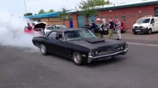 Impala burnout at V8UK GSM Performance meet