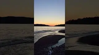 Golden sunset over the ocean 🌅Pure peace in every wave 🌊