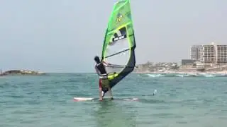 סאפ ריינבו עם מפרש גלשן רוח, לימוד גלישת רוח בקלות