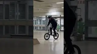 Quick jib at Pitt street only being doing physio for 2 weeks and feeling better already #bmx