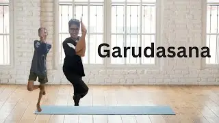 Garudasana I Eagle pose yoga I गरुड़ासन योग विधि I funny yoga fails I yoga bloopers I workout comedy