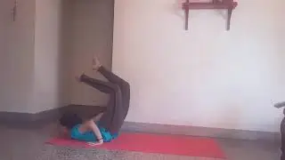 Tummy toner: Rolling and swinging