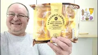 M&S Extremely Lemony Curd Filled Hot Cross Buns ~ Food Review 