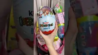 Giant Kinder Surprise Maxi Egg 🍫#holidayswithyoutube #asmrshorts #surpriseeggs #kindersurprise